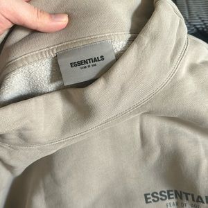 Essential Fear of god crewneck size L